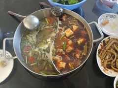 -江龙饭店·乌江豆腐鱼(乌江老桥头店)