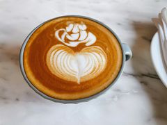 咖啡拿铁-The Rug Cafe(王府中环店)