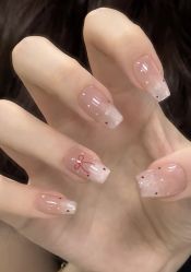 -UU·NAIL美甲美睫專門店