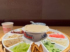 -怪噜范·老贵阳街头名小吃(汇金星力城店)