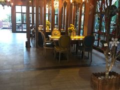 -拾光音乐餐酒吧(告庄星光夜市店)