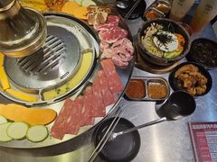 -哈哈碳都·牛肋条无限自助烤肉(台江万达店)