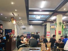 大堂-盐井记·自贡美蛙鲜锅兔(中和店)