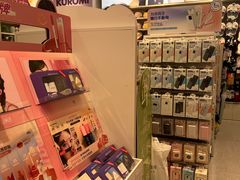 -名创优品(海珠乐峰广场店)