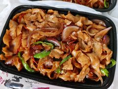 -东北酱骨饺子铁锅炖(万达总店)