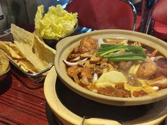 -沙胆彪炭炉牛杂煲(上海日月光广场店)