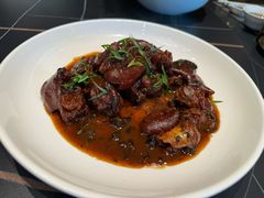 鼎泰招牌梅干菜炖猪蹄-鼎泰亨·海鲜牛肉餐厅(滨江店)