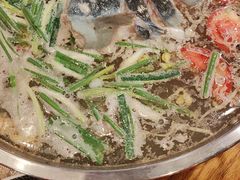 -亮欢寨酸汤鱼(沙冲路店)
