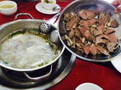 -老石黑山羊毛驴肉火锅(金凯广场店)