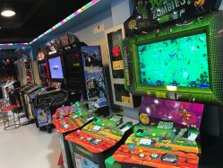 -蹦蹦乐园(南桥百联店)