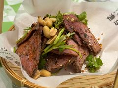 -渔语鱼新川菜Bistro(万象天地店)