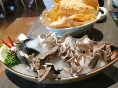 -捞王锅物料理(上海世茂广场店)