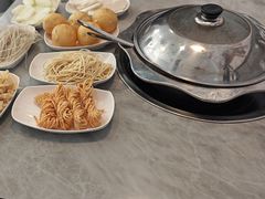 -光头药膳鸡(莱茵小镇店)