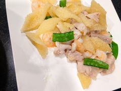 -鲁菜根·泰安菜(万达店)
