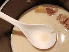 -港丽餐厅(高德置地店)