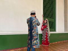 -艾提尕尔清真寺