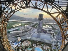 -影汇之星8字形摩天轮