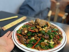 -郑小二山东特色炒鸡店(红小巷店)