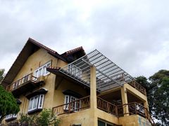 -黄色小屋