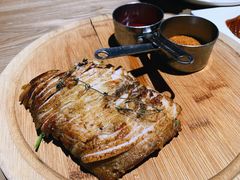 炭烧猪颈肉-小大董·烤鸭(凤凰汇店)