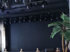 -皇宫大酒店