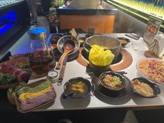 -芸山季·云南山珍菌火锅(人民广场来福士店)