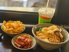 -粉家柳州螺蛳粉(杨宅路店)