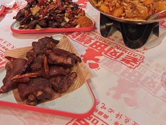 -老闵田螺馆·南昌市井菜·特色小吃(总店)