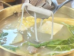 -小椒羊.羊肉粉 龙虾 羊肉串(新地旗舰店)