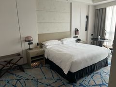 -上海漕河泾万丽酒店