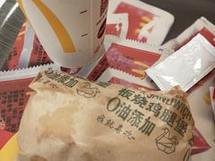 -麦当劳(新华路步步高店)