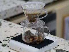 -Line 咖啡(石厦花园店)