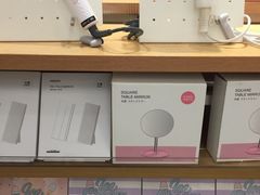 -名创优品(河南郑州健康路2店)