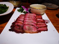 芭蕉叶烤肉-老滇山寨•云南特色菜•地方菜•民族风情歌舞表演(金碧店)