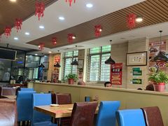 大堂-清真吴记门钉肉饼·喜多利