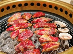 -蚂蚁洞·烤肉大营地(上海静安大悦城店)