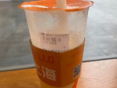 -CoCo都可(曹路宝龙广场店)