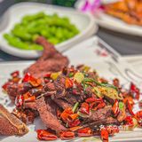 👀看沪剧“繁花”，赏浦江夜景，😋品苔圣园本帮菜