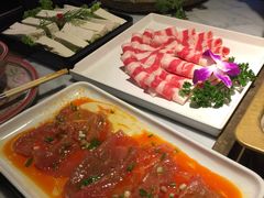 -尚尚仙·酸汤猪手·猪肚鸡火锅(华联万柳购物中心店)