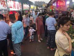 -大学城夜市大排档(凤栖路店)