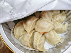 酸菜肉蒸饺-和和小厨