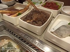 -海底捞火锅(让胡路万达店)