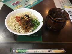 -龙老五汤店(站前西路店)