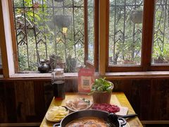 -黔味东南酸汤牛肉火锅(太平路一店)