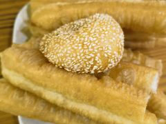 -禾诗夜市大饼油条(松江店)