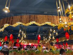 -老滇山寨•云南特色菜•地方菜•民族风情歌舞表演(金碧店)