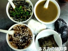-芳婆糕团店(王府大街店)