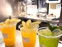 -楠小云·云南鲜牛野生菌自助火锅(九眼桥店)