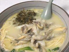 -明呈黄鱼面馆(斜土路店)