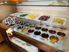 自助调料区-七欣天(上海淮海路新尚广场店)